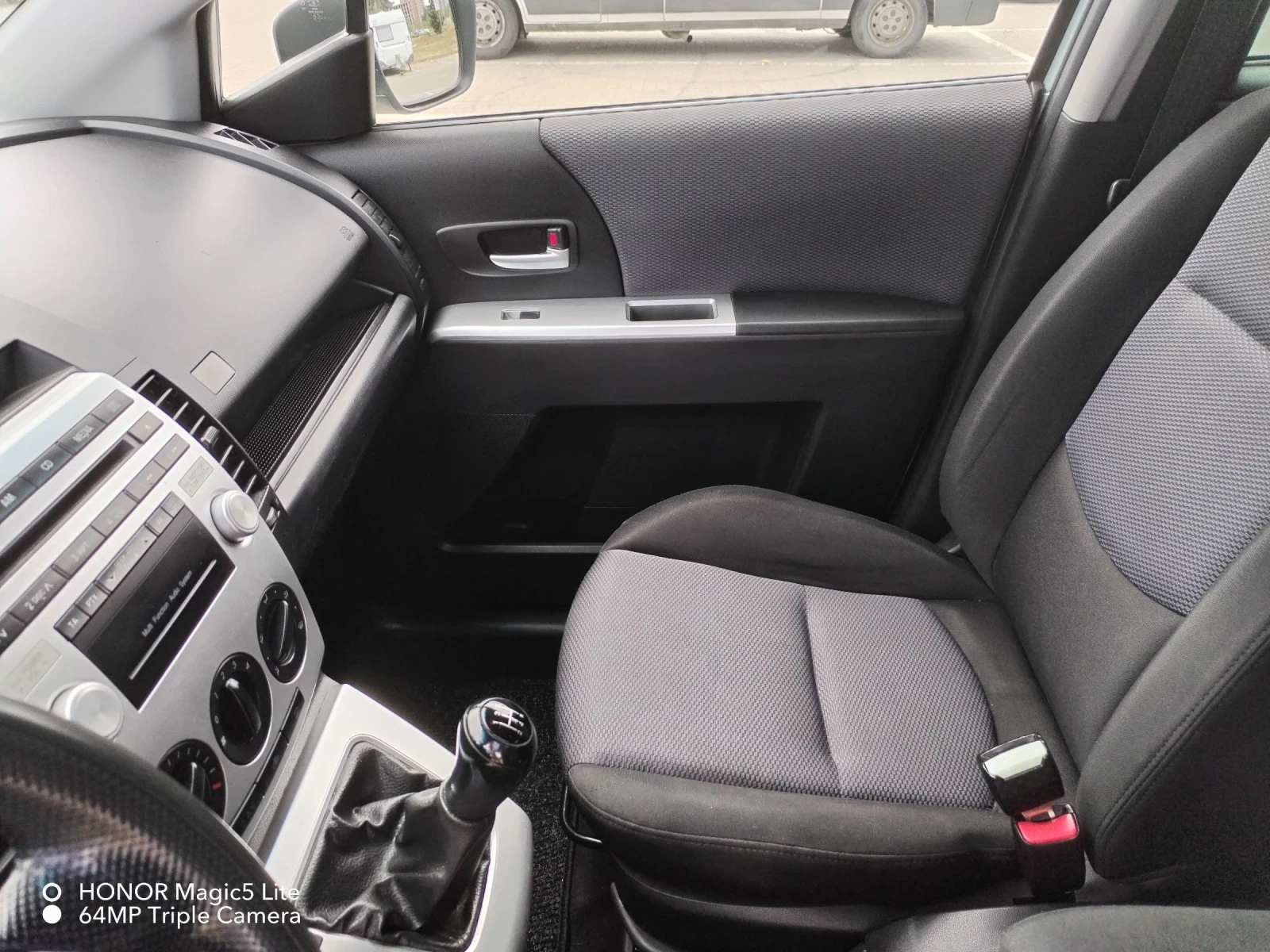 Mazda 5 2.0 147кс газ  - изображение 8