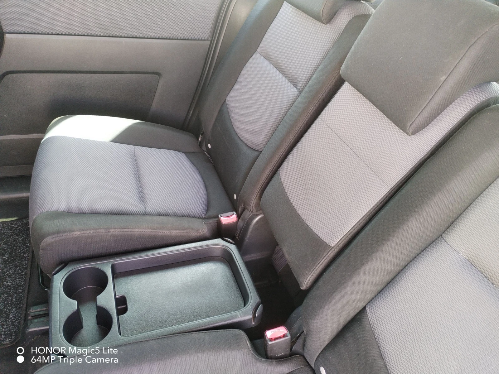 Mazda 5 2.0 147   | Mobile.bg   14