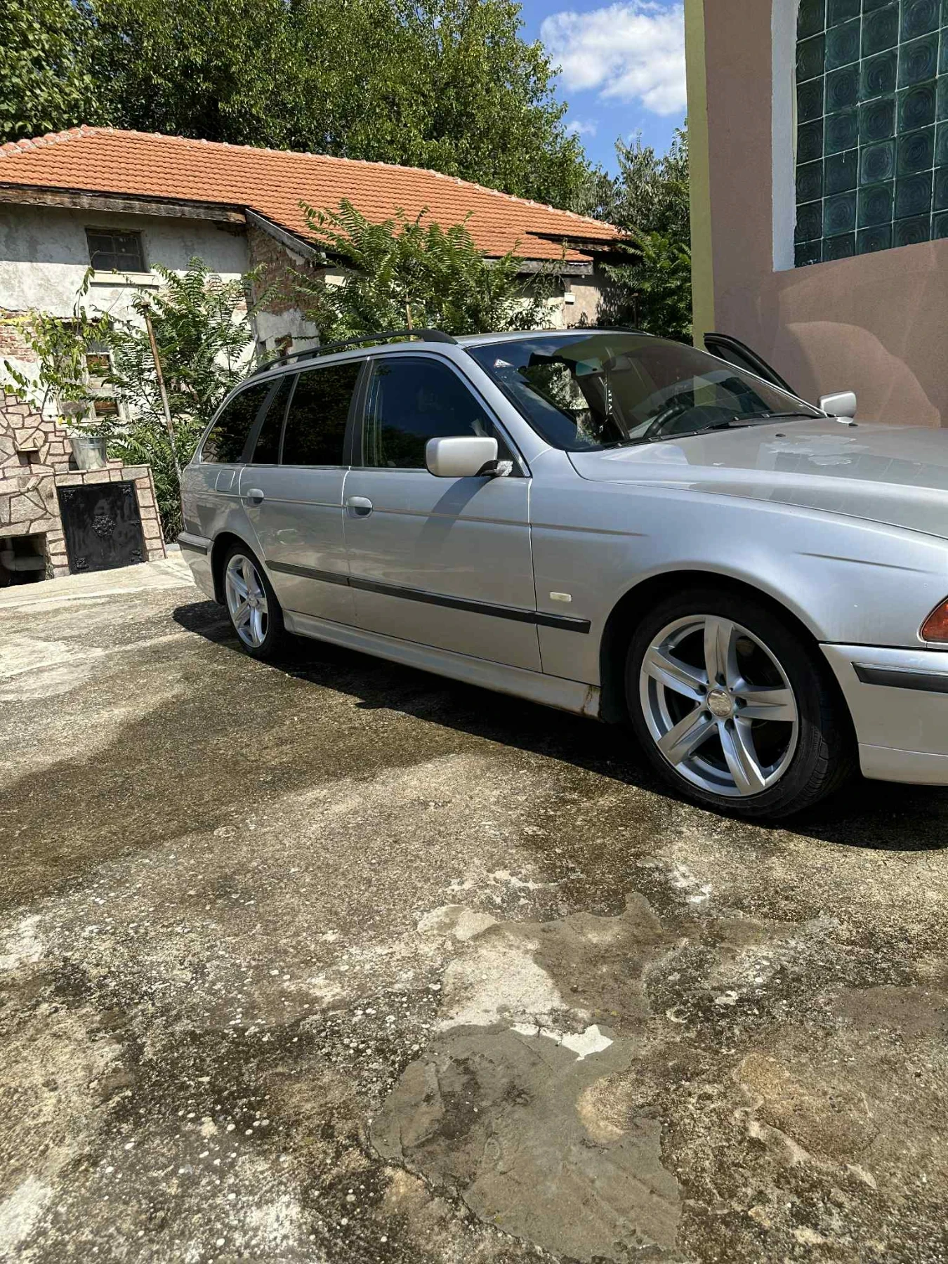 BMW 520 520 I - изображение 7