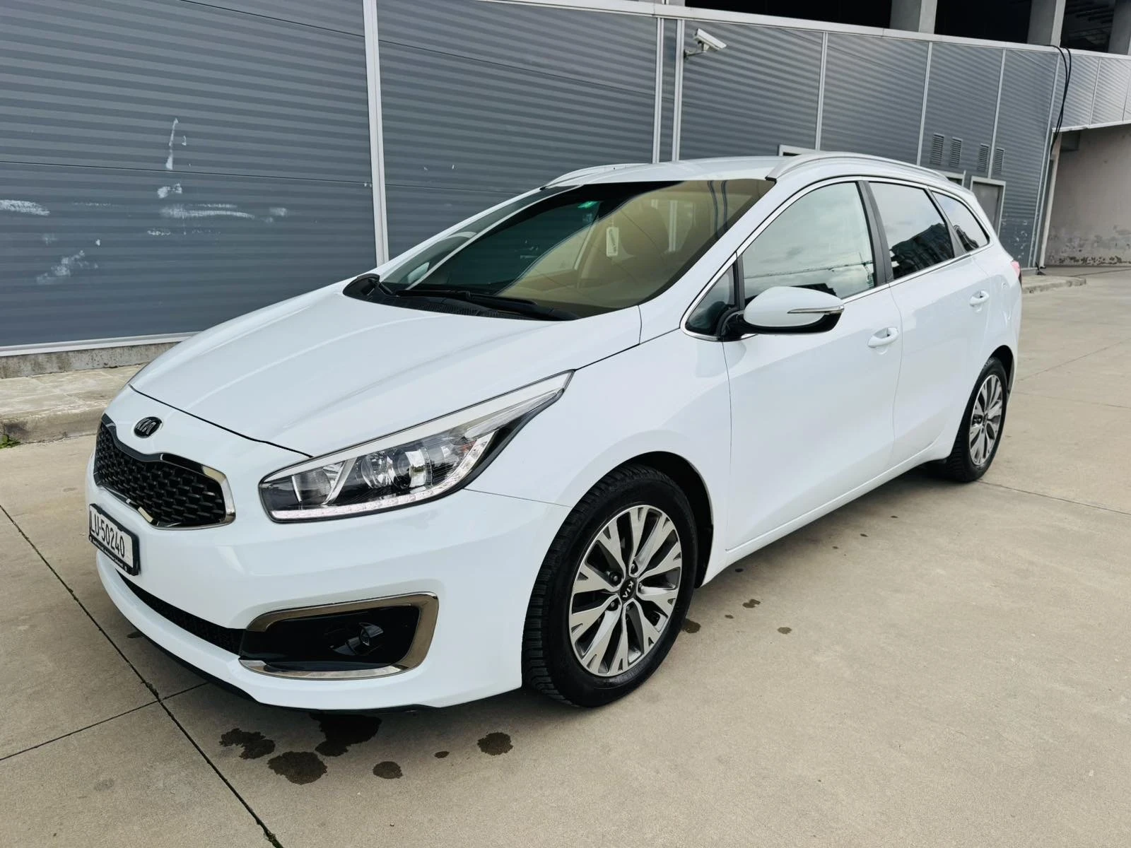 Kia Ceed 1.6i Face Automat - изображение 2