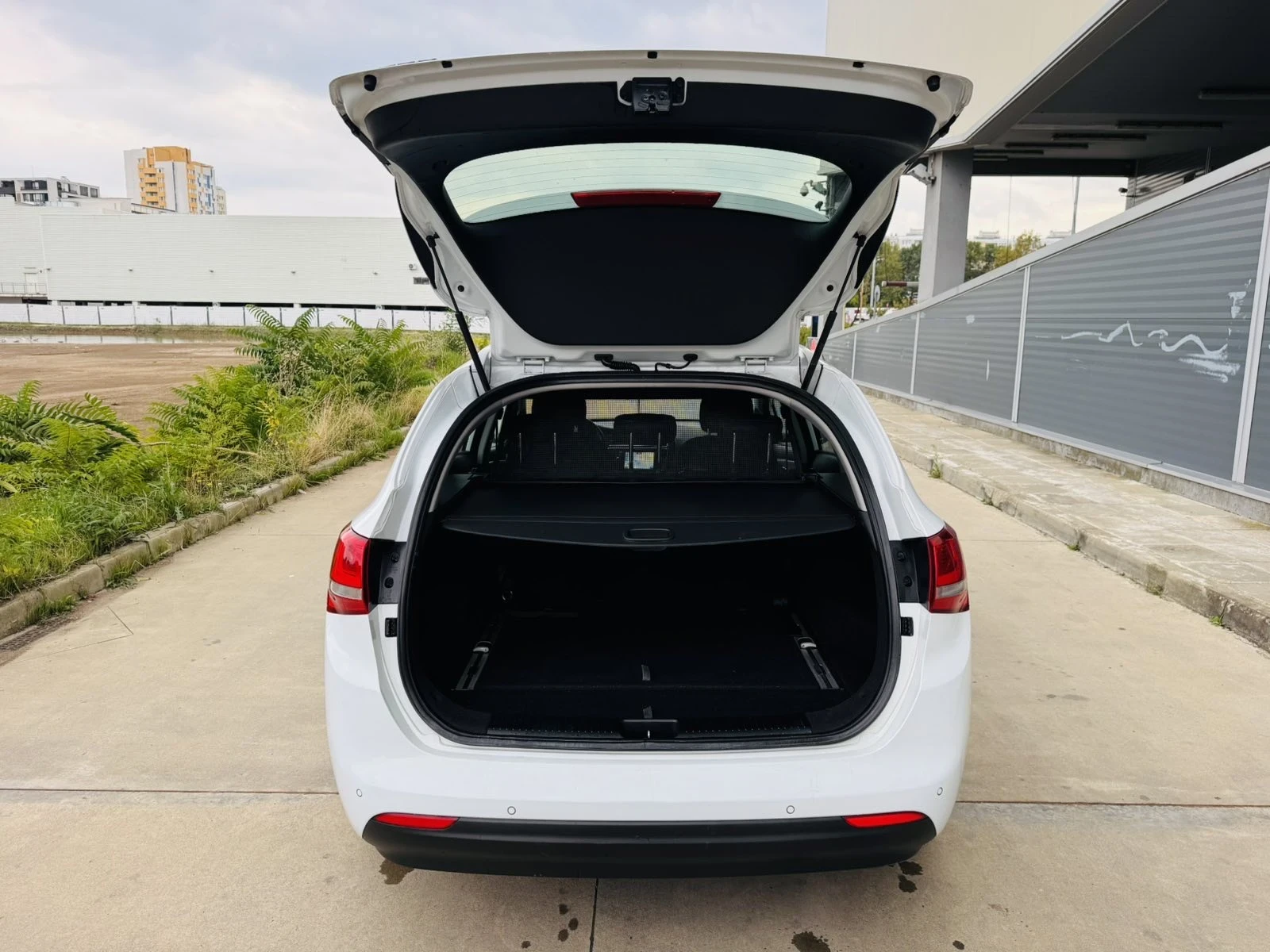 Kia Ceed 1.6i Face Automat - изображение 8