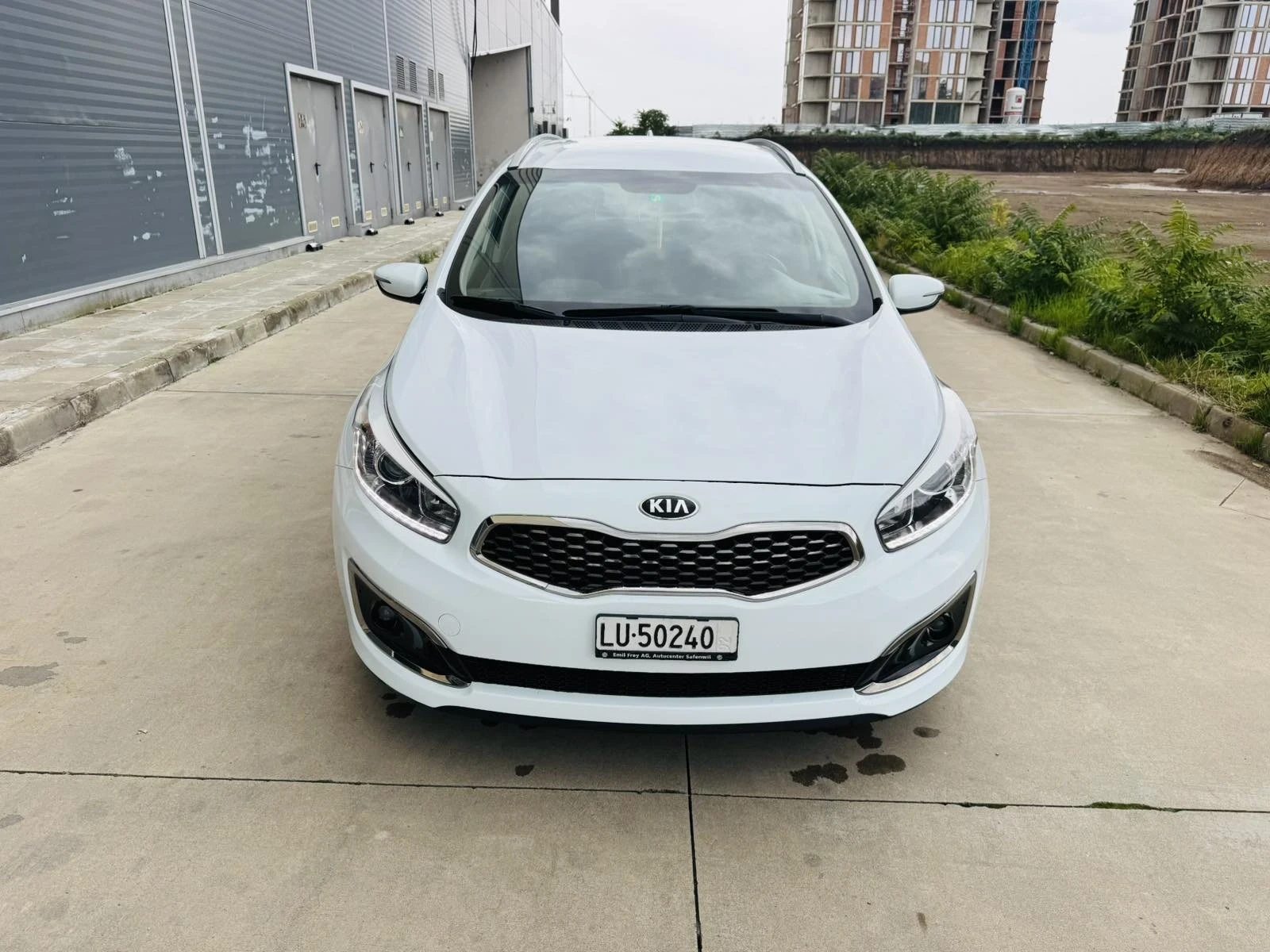 Kia Ceed 1.6i Face Automat - изображение 3