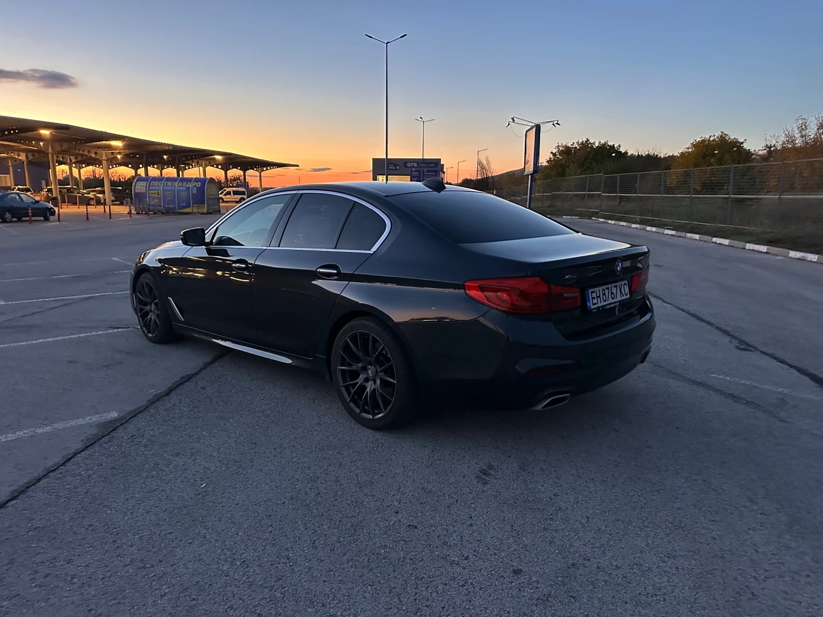 BMW 530 d XDRIVE FULL | Mobile.bg — изображение 4