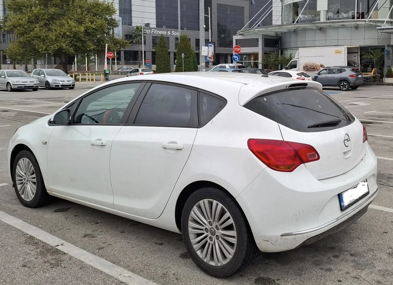 Opel Astra 1.6 цдти - изображение 2