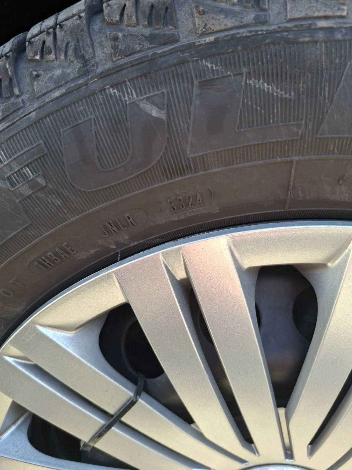 VW Touran, снимка 10 - Автомобили и джипове - 54020744