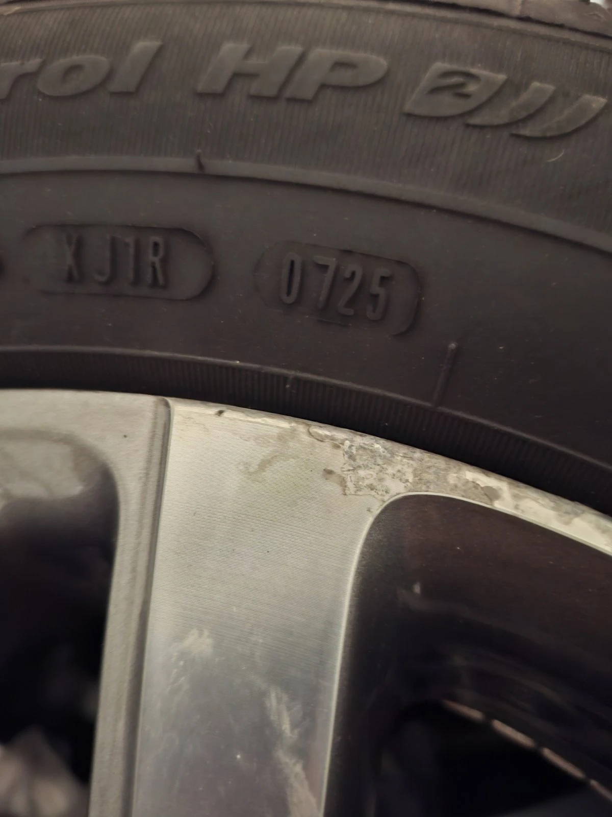 VW Touran, снимка 13 - Автомобили и джипове - 54020744