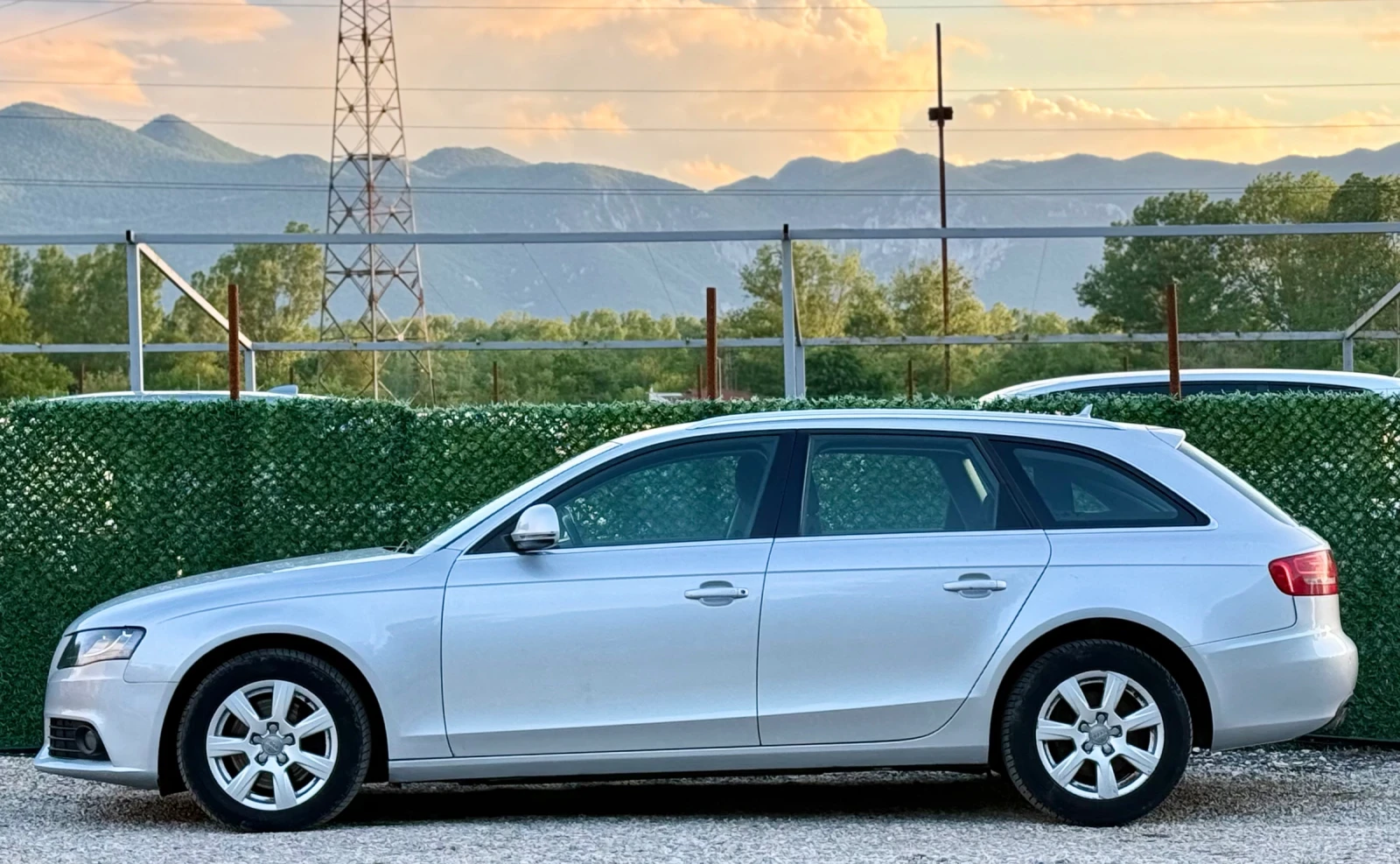 Audi A4 2.0TDi НАВИГАЦИЯ, снимка 8 - Автомобили и джипове - 54585805