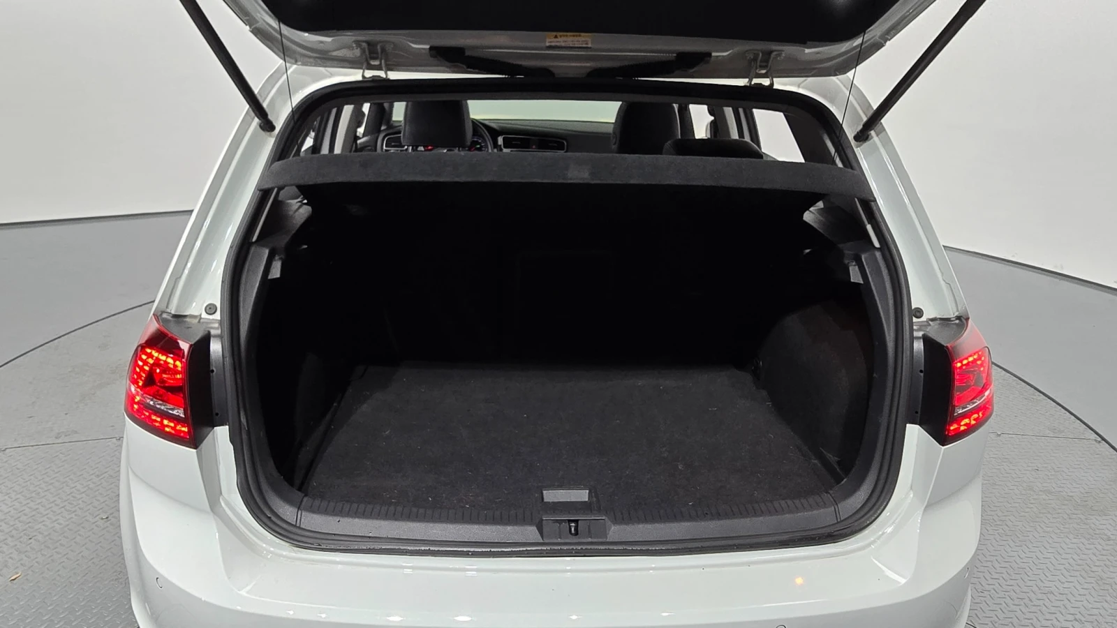 VW Golf * 1.4* TSI* PREMIUM* 7thGENERATION* , снимка 6 - Автомобили и джипове - 54870509