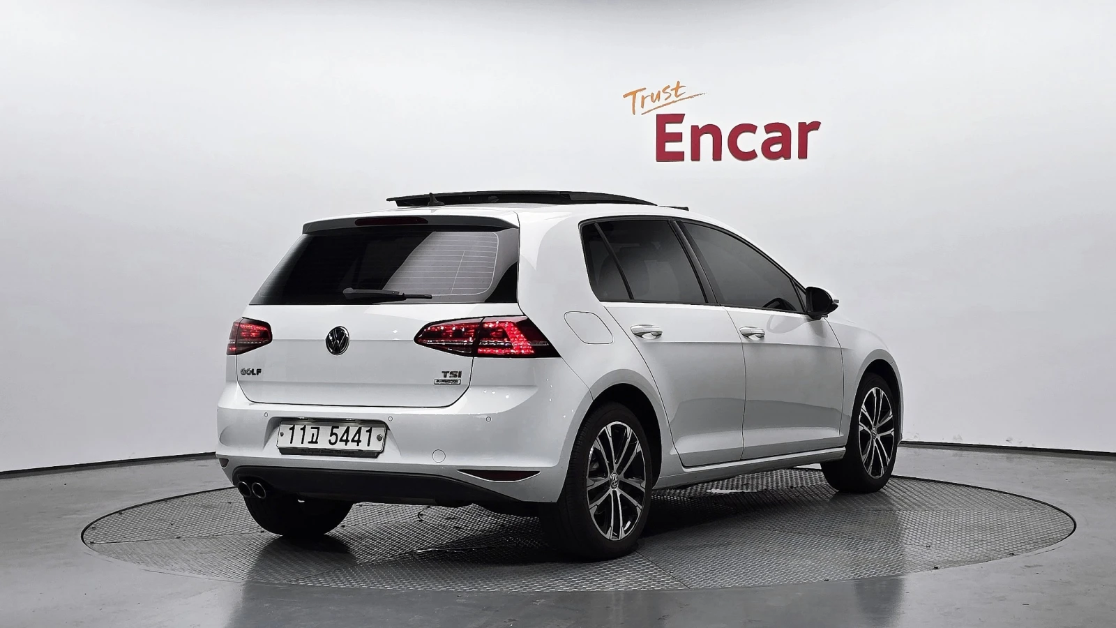 VW Golf * 1.4* TSI* PREMIUM* 7thGENERATION* , снимка 2 - Автомобили и джипове - 54870509