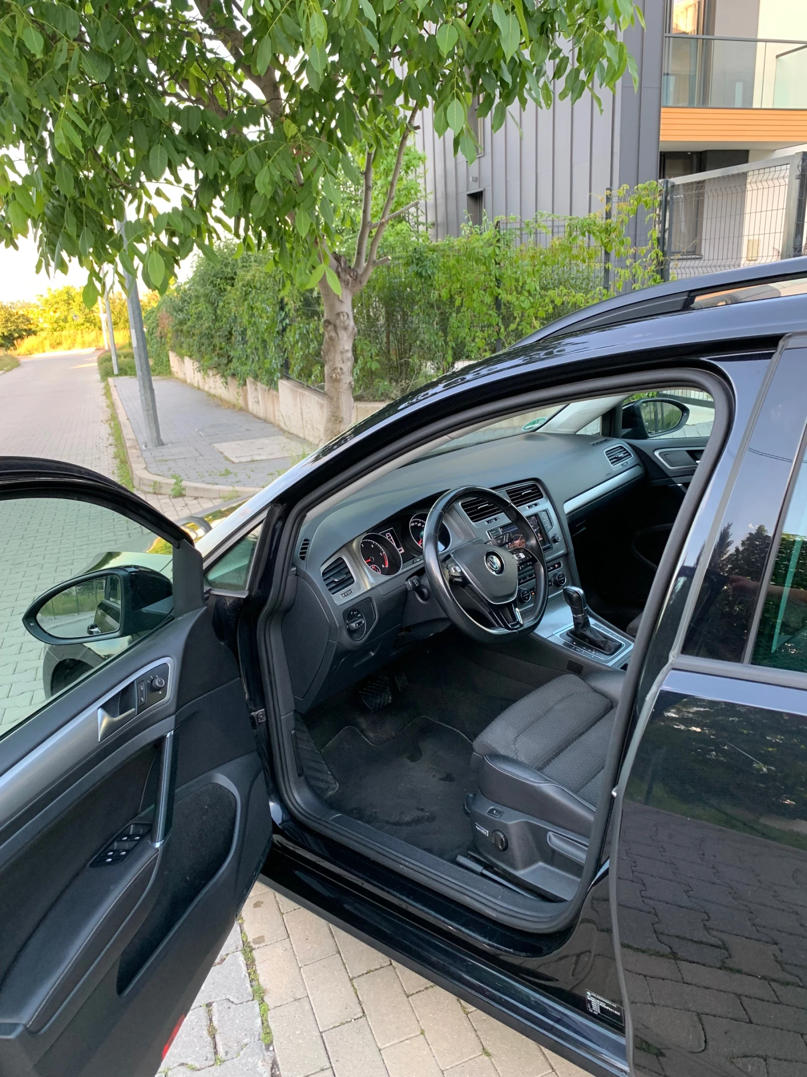 VW Golf 7 2.0 TDI DSG | 194K | , снимка 8 - Автомобили и джипове - 54919298