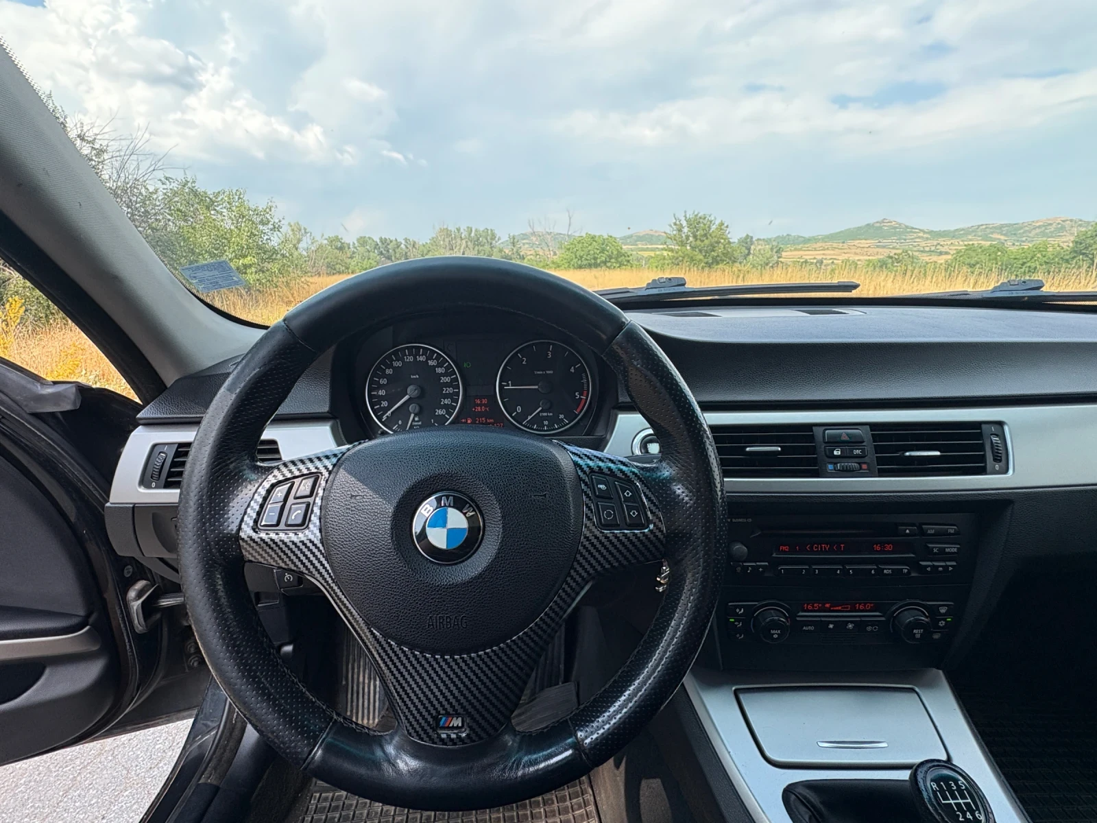 BMW 320, снимка 8 - Автомобили и джипове - 55151678