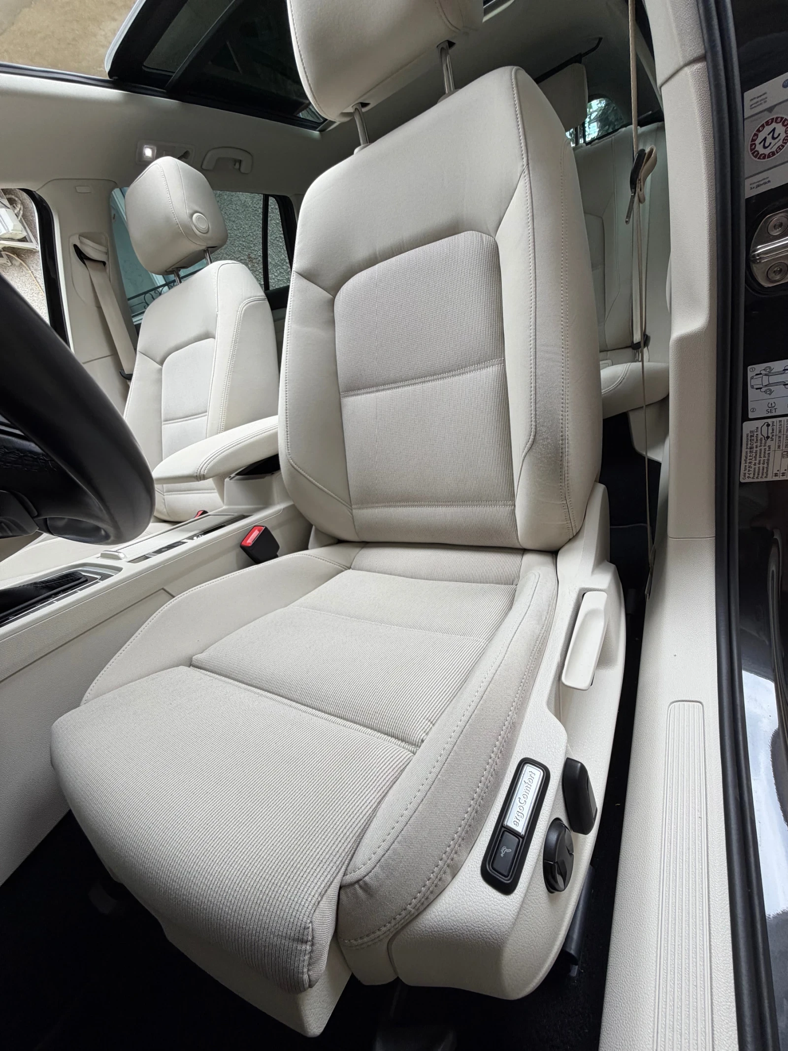 VW Passat Variant Comfortline 2.0TDI BMT DSG 2019г. Панорама, снимка 8 - Автомобили и джипове - 55222584