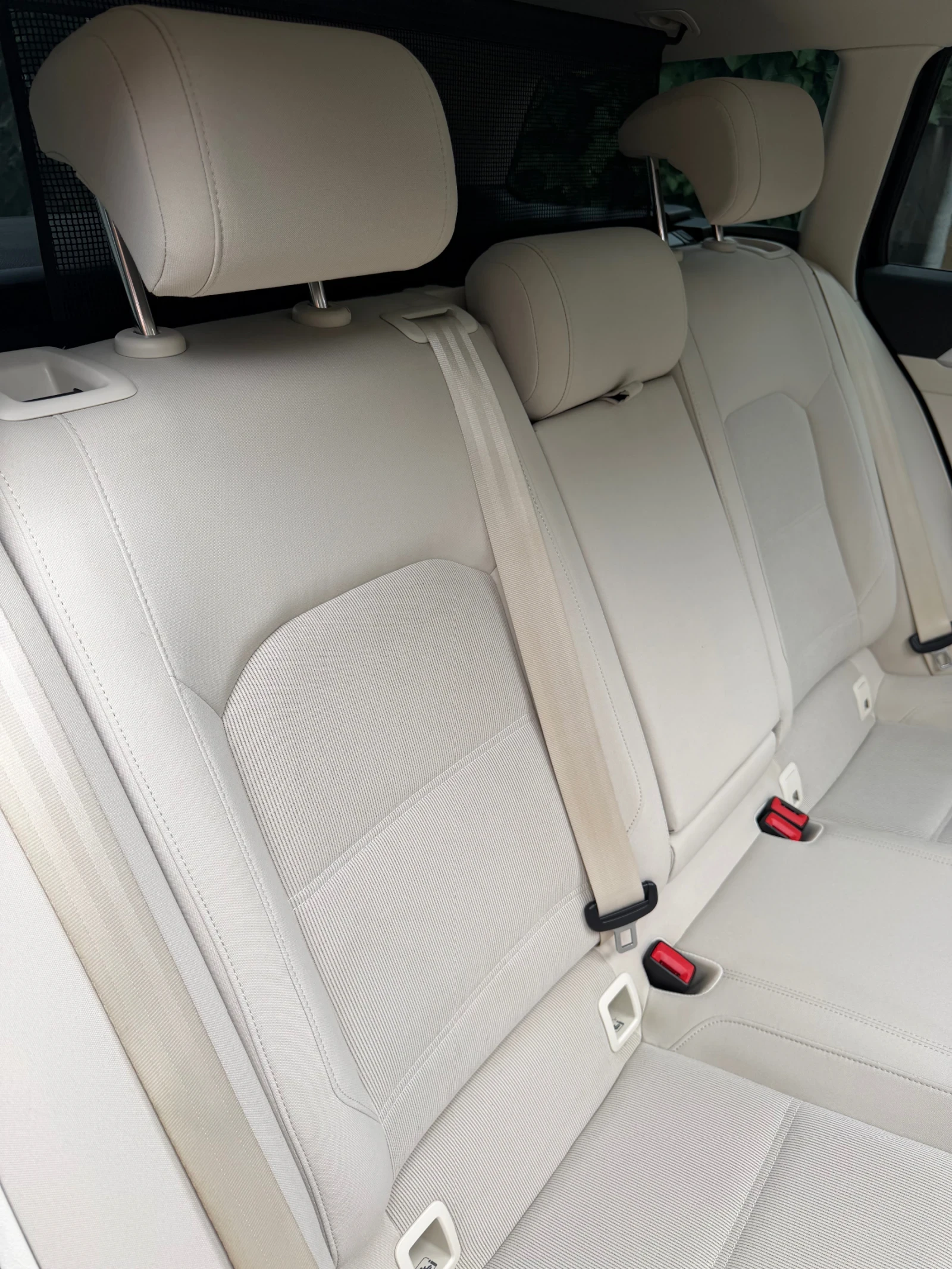 VW Passat Variant Comfortline 2.0TDI BMT DSG 2019г. Панорама, снимка 12 - Автомобили и джипове - 55222584