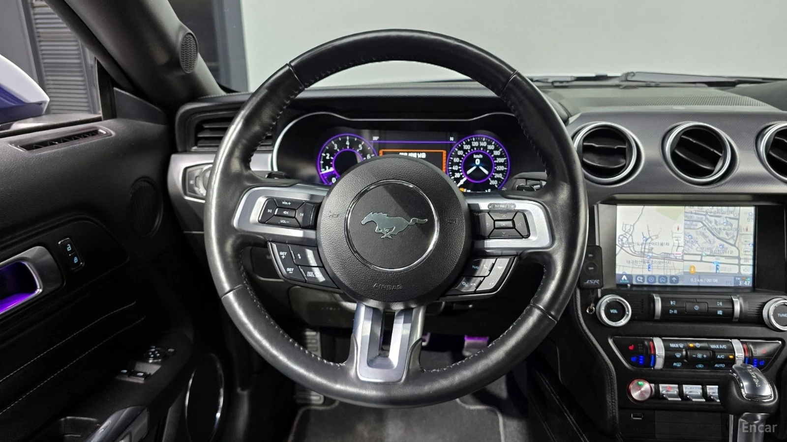Ford Mustang ECOBOOST* КОЖА* ПОДГРЕВ* НАВИ* ОБДУХВАНЕ* , снимка 13 - Автомобили и джипове - 55422863