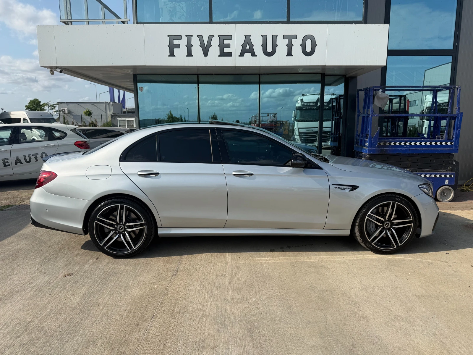 Mercedes-Benz E 43 AMG AMG Line / 9G-TRONIC / Burmester /  , снимка 8 - Автомобили и джипове - 55660266