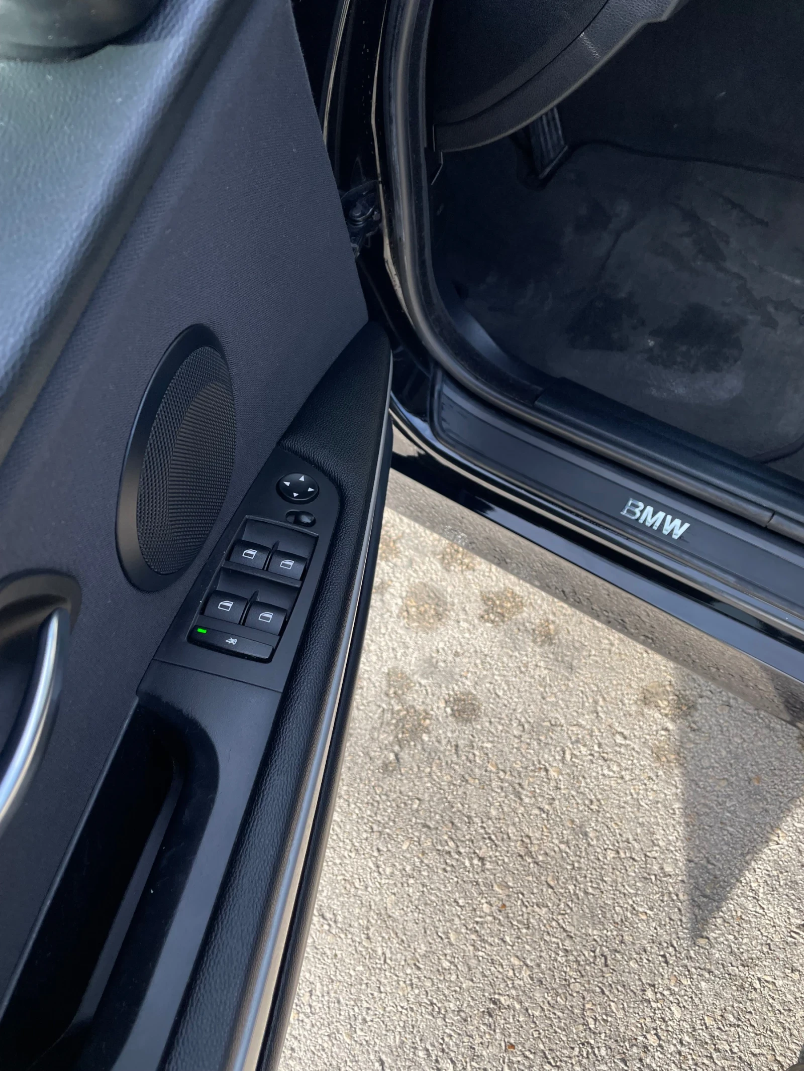 BMW 320 320d, снимка 6 - Автомобили и джипове - 55886327