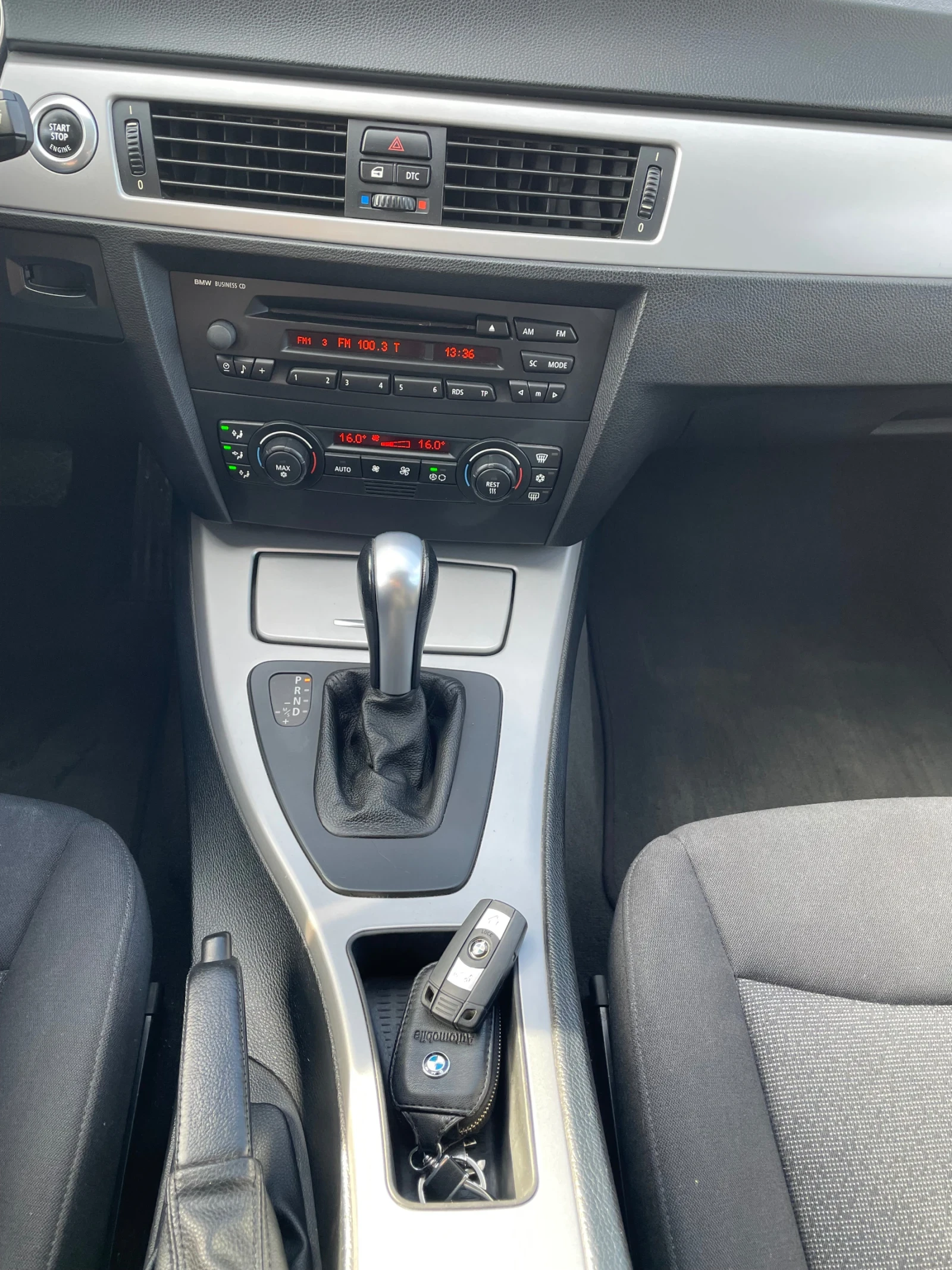 BMW 320 320d, снимка 9 - Автомобили и джипове - 55886327