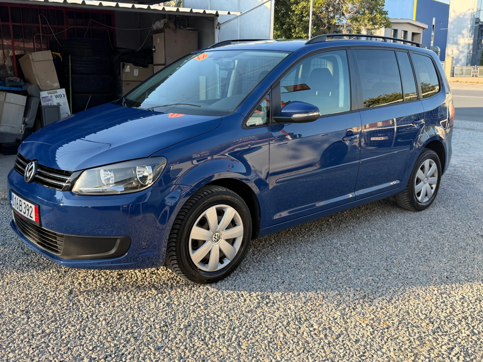 VW Touran 105 Barter, снимка 7 - Автомобили и джипове - 55898068