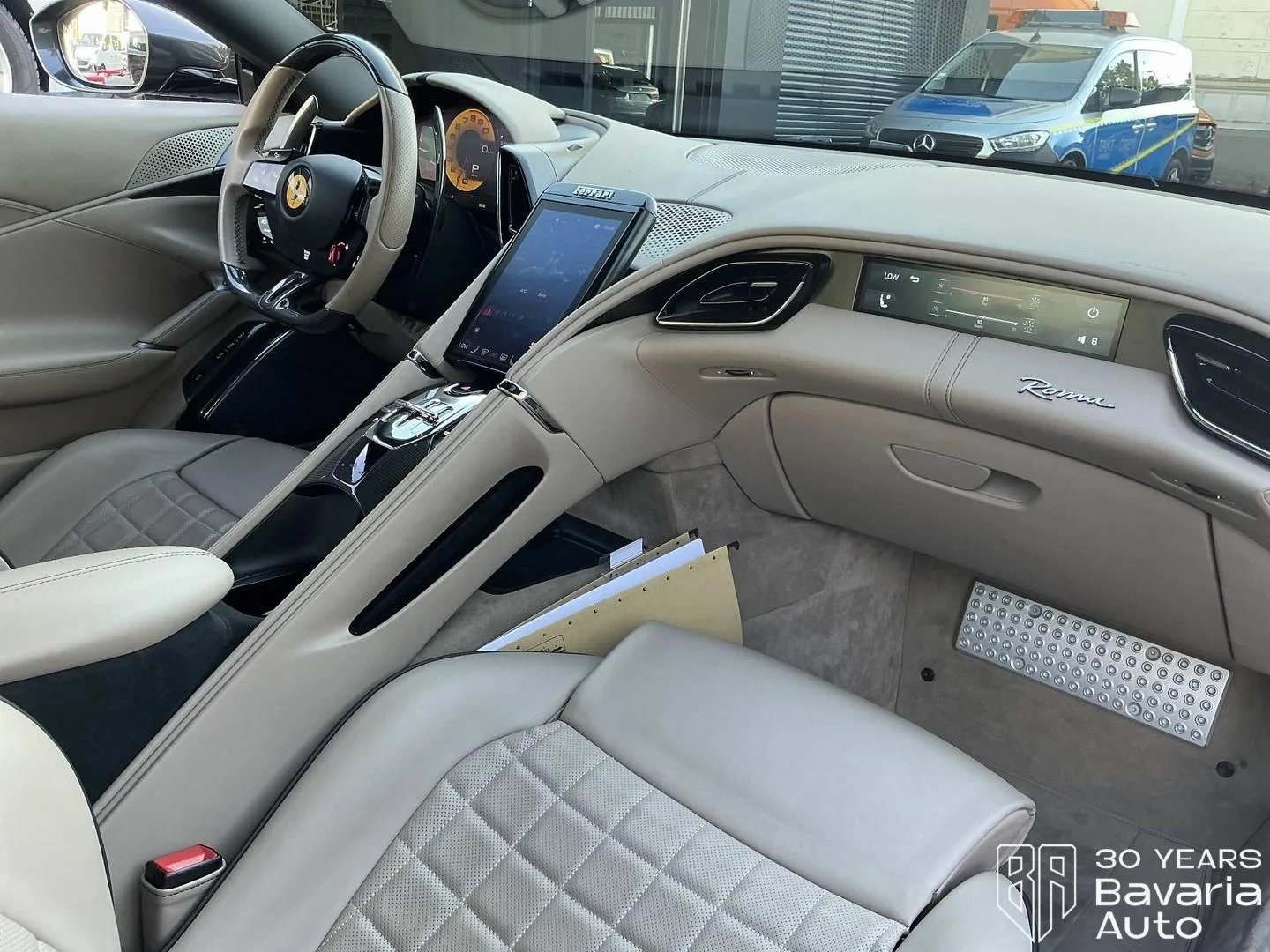 Ferrari Roma FullCarbon JBL , снимка 8 - Автомобили и джипове - 56110277