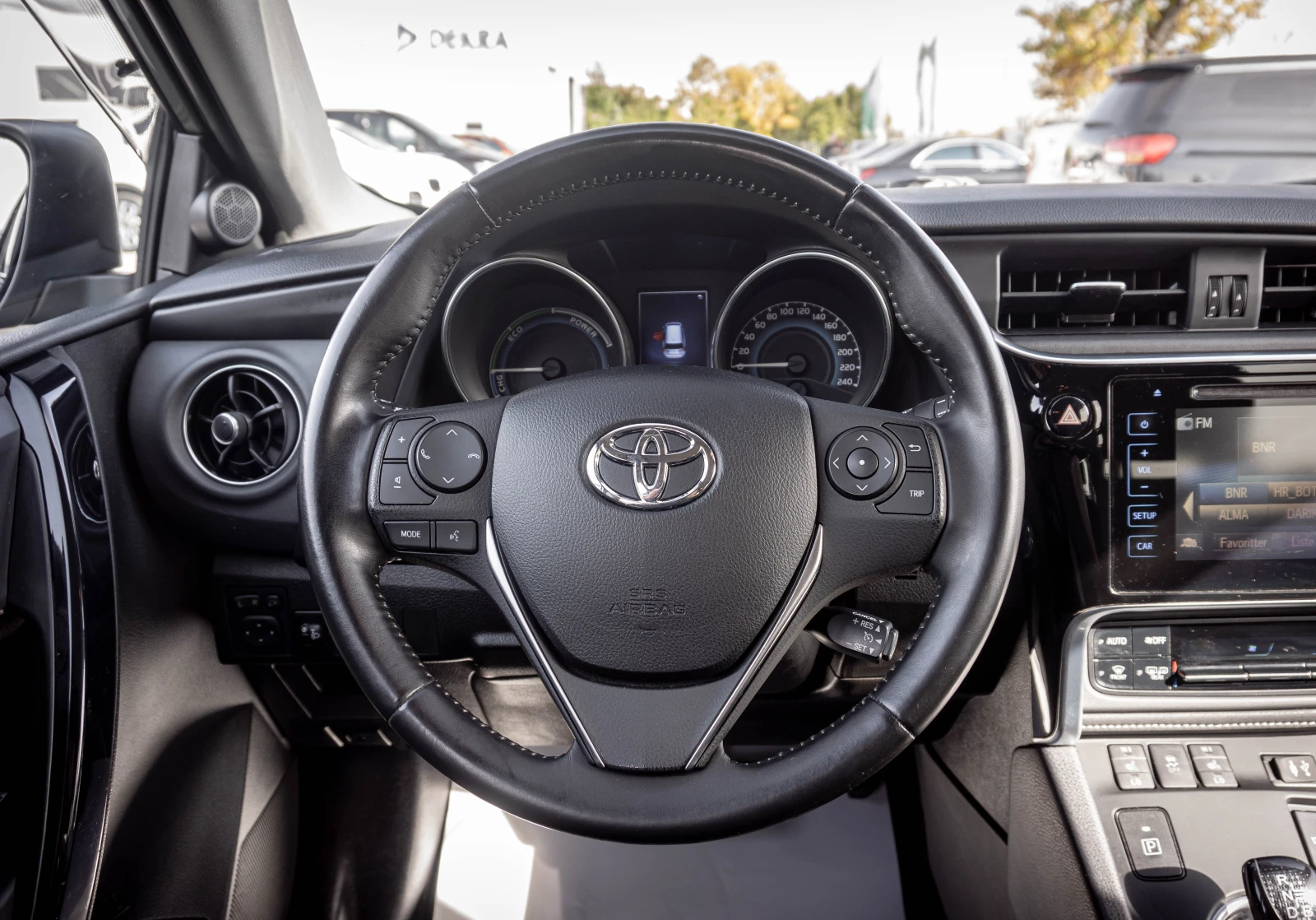 Toyota Auris 1.8 Hybrid ���! � ��������!  | Mobile.bg � ����������� 9