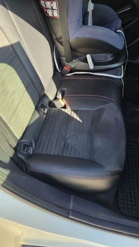 Mercedes-Benz GLA 200, снимка 8