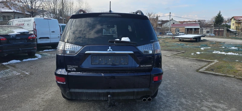 Mitsubishi Outlander 2.2DID 7M TOP, снимка 5 - Автомобили и джипове - 49500595