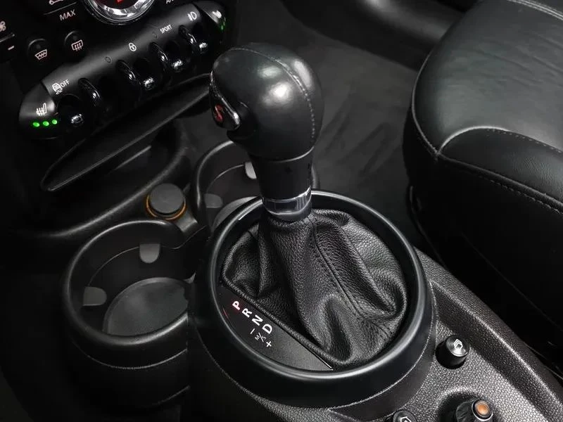 Mini Countryman, снимка 9 - Автомобили и джипове - 56690390