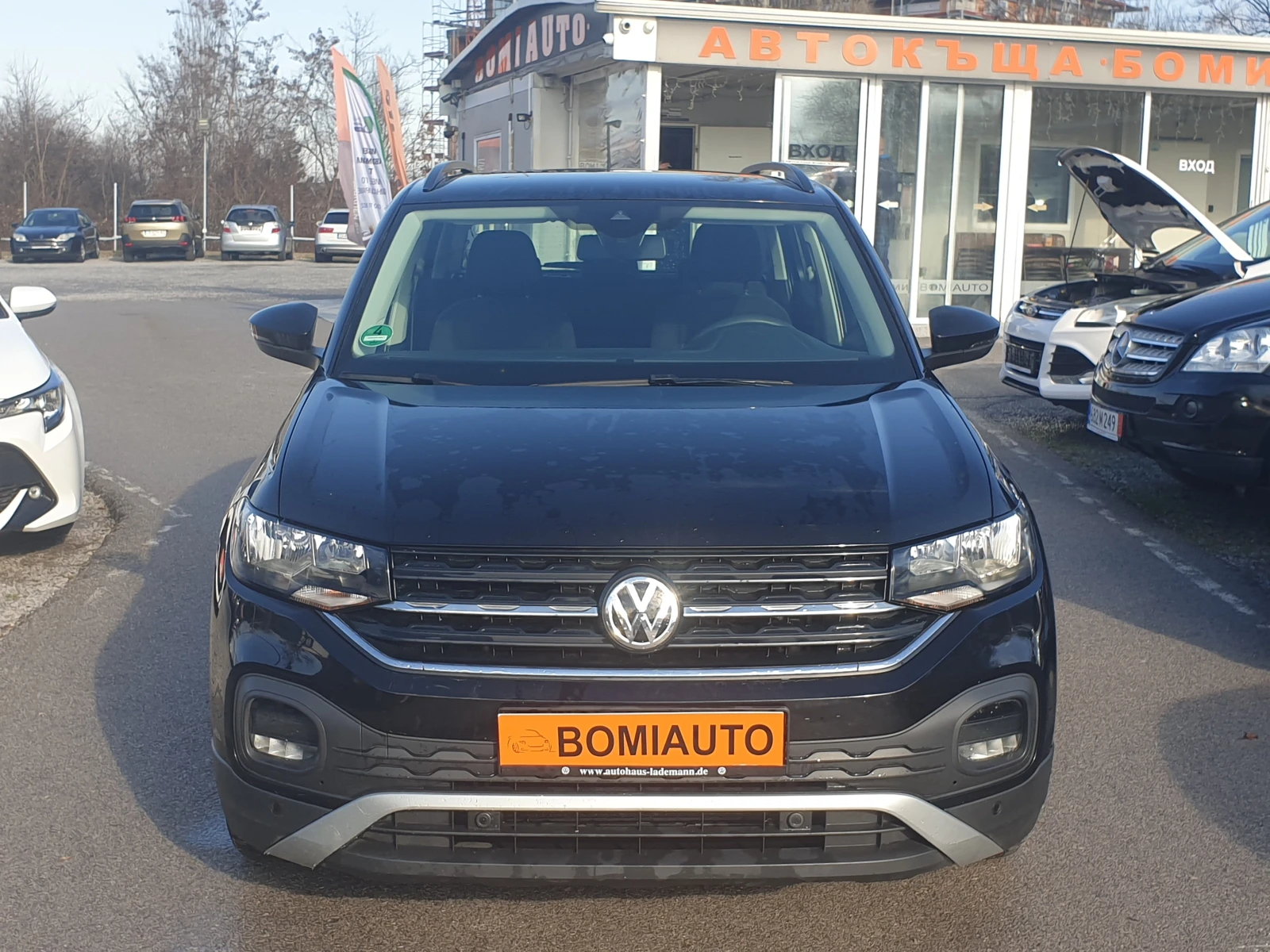 VW T-Cross 1.6TDi* АВТОМАТИК* LED*  - изображение 2