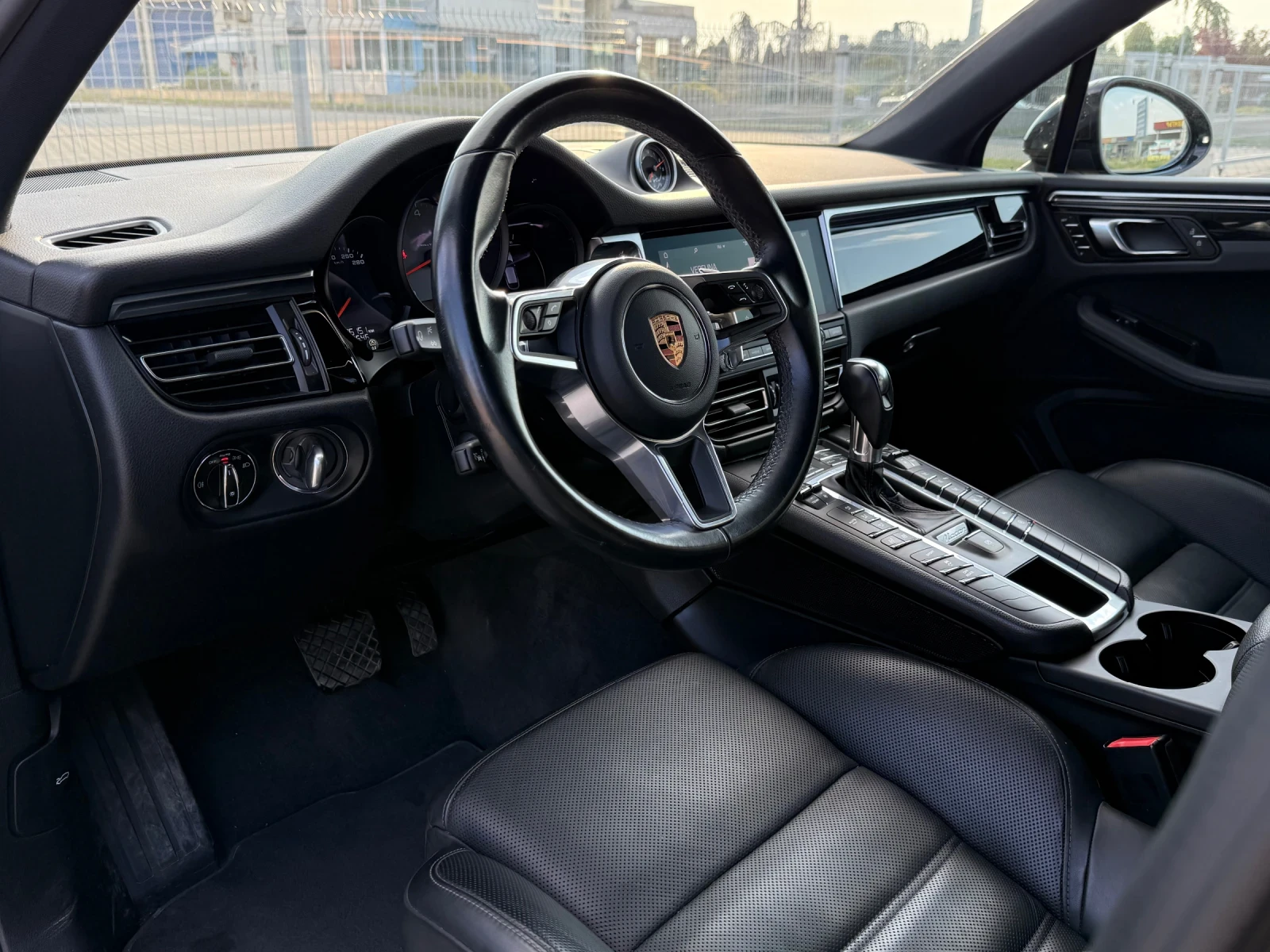 Porsche Macan S* 3.6* FULL* PODGREV* OBDUH* PANO* 360-CAMERA - изображение 7