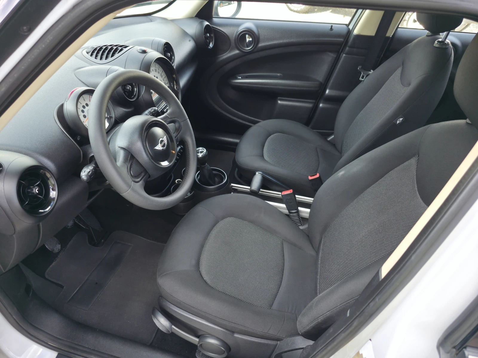Mini Countryman All 4 4X4 напъло обслужен, снимка 7 - Автомобили и джипове - 54435615