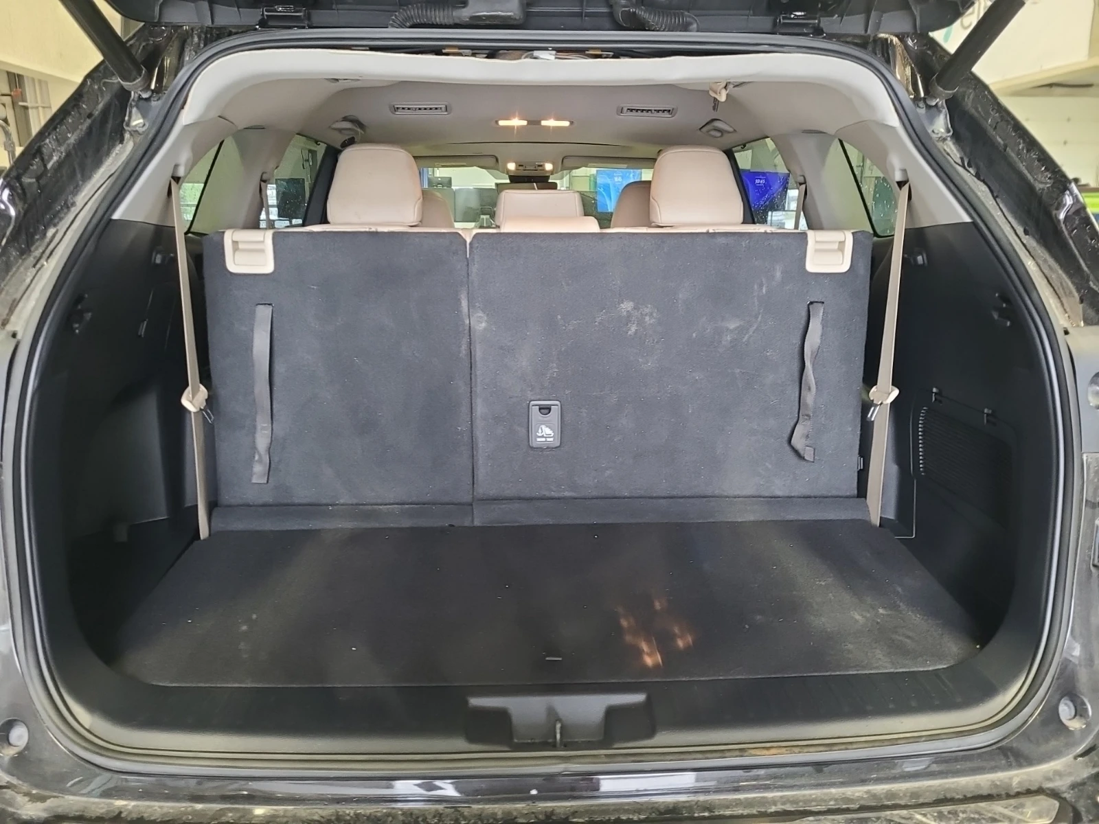 Toyota Highlander XLE AWD, снимка 7 - Автомобили и джипове - 54493995