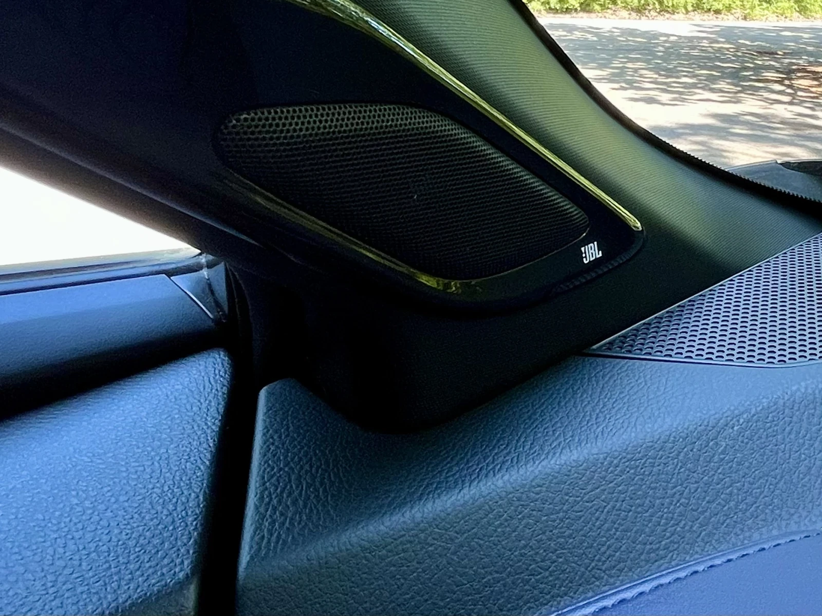 Toyota C-HR Special Edition , снимка 13 - Автомобили и джипове - 54569390