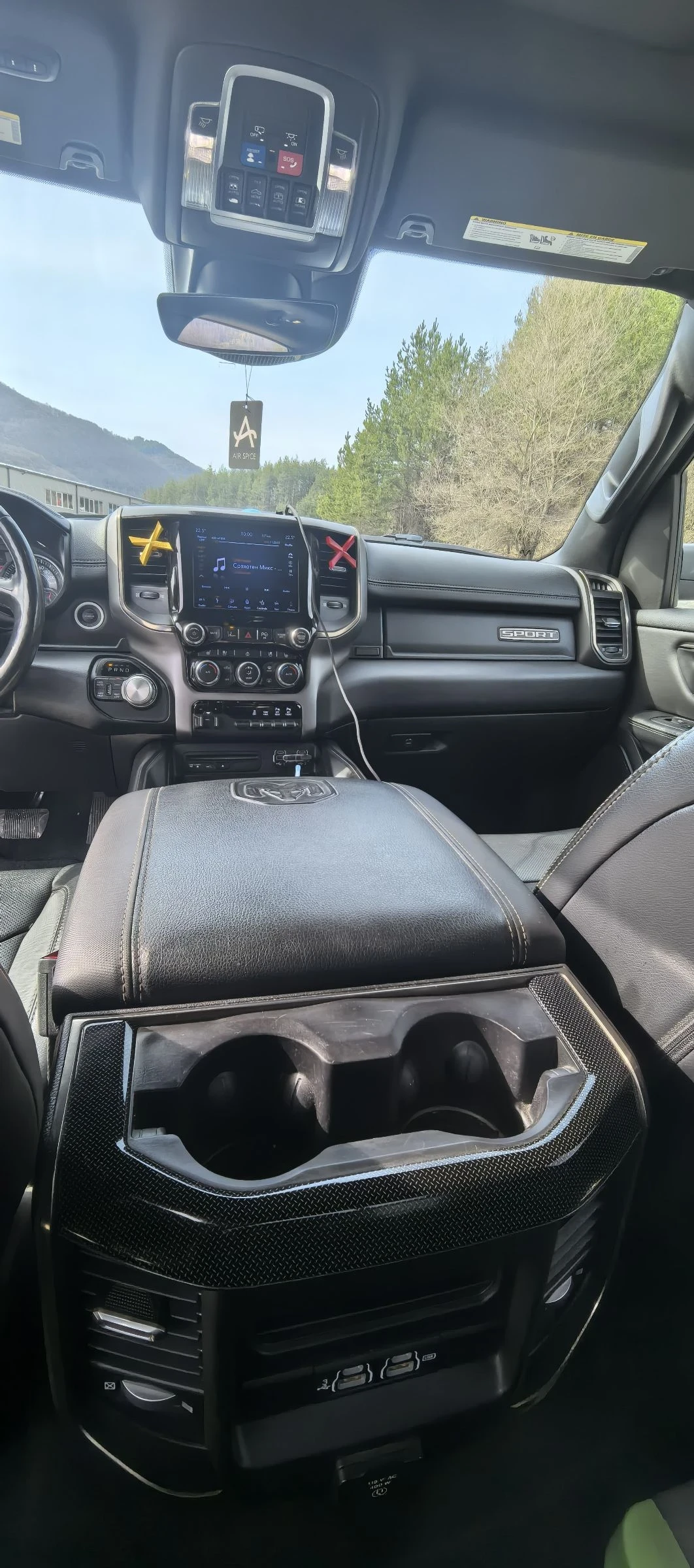 Dodge RAM 1500, снимка 9 - Автомобили и джипове - 55275945