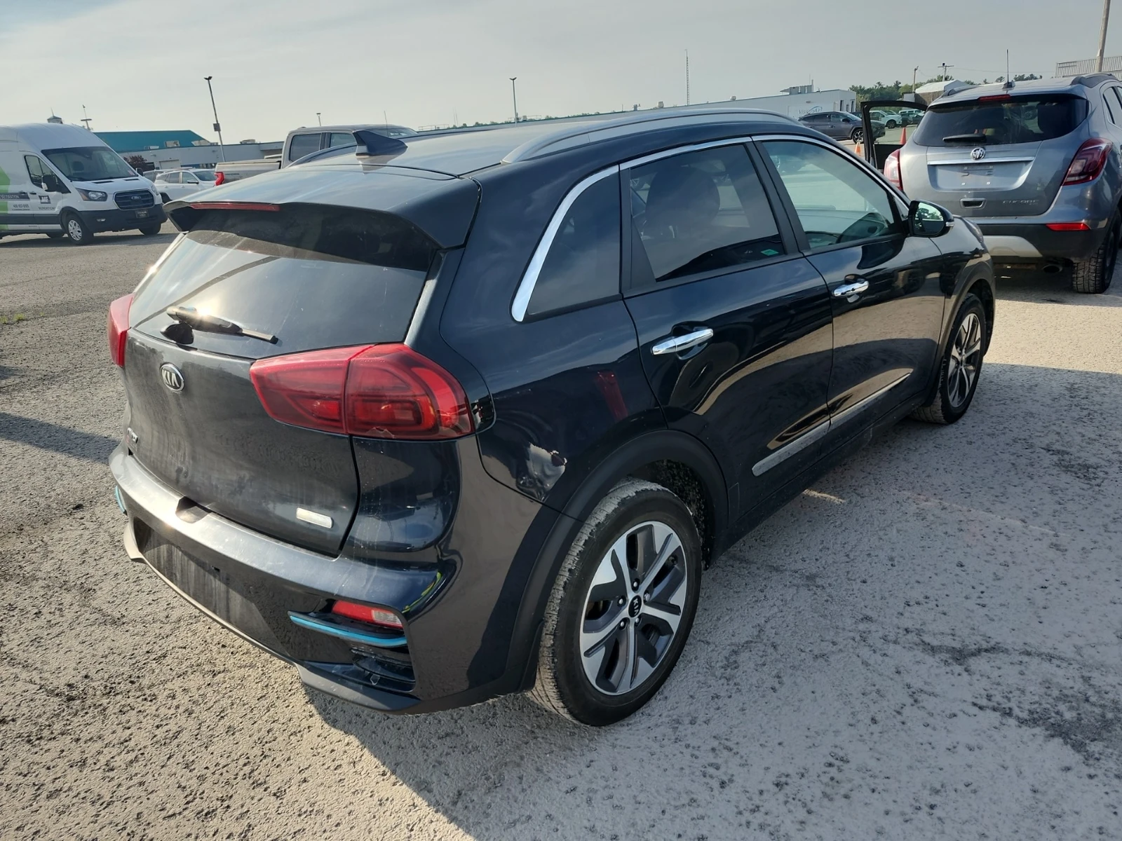 Kia Niro TOURING, снимка 3 - Автомобили и джипове - 55485774