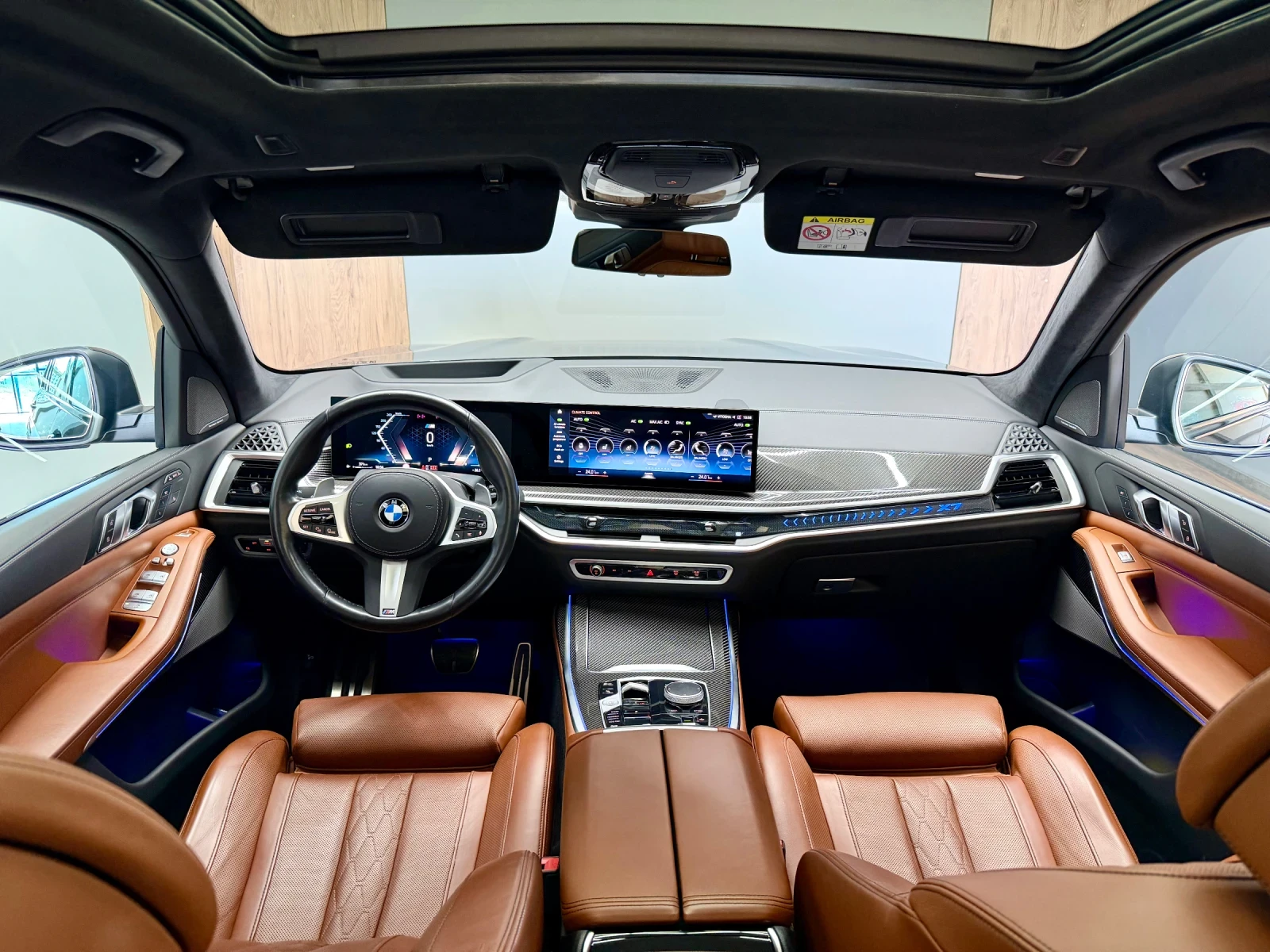 BMW X7 40d xDrive M Sport Carbon 1-ви Собственик, снимка 3 - Автомобили и джипове - 55497096