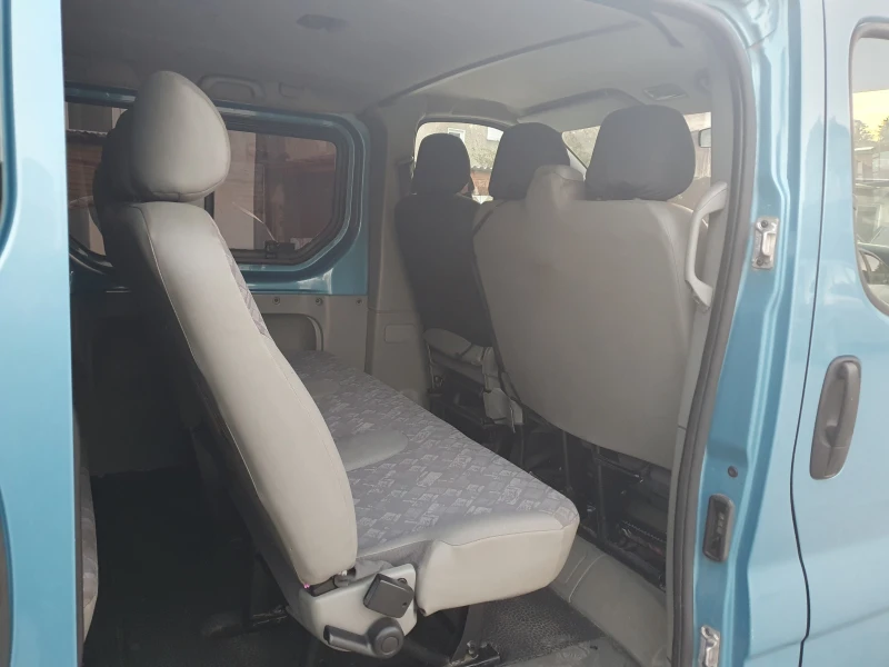 Opel Vivaro 1.9, снимка 11 - Бусове и автобуси - 48788165