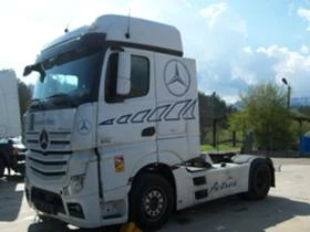 Mercedes-Benz 1842 MP4, снимка 1