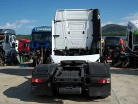 Mercedes-Benz 1842 MP4, снимка 6