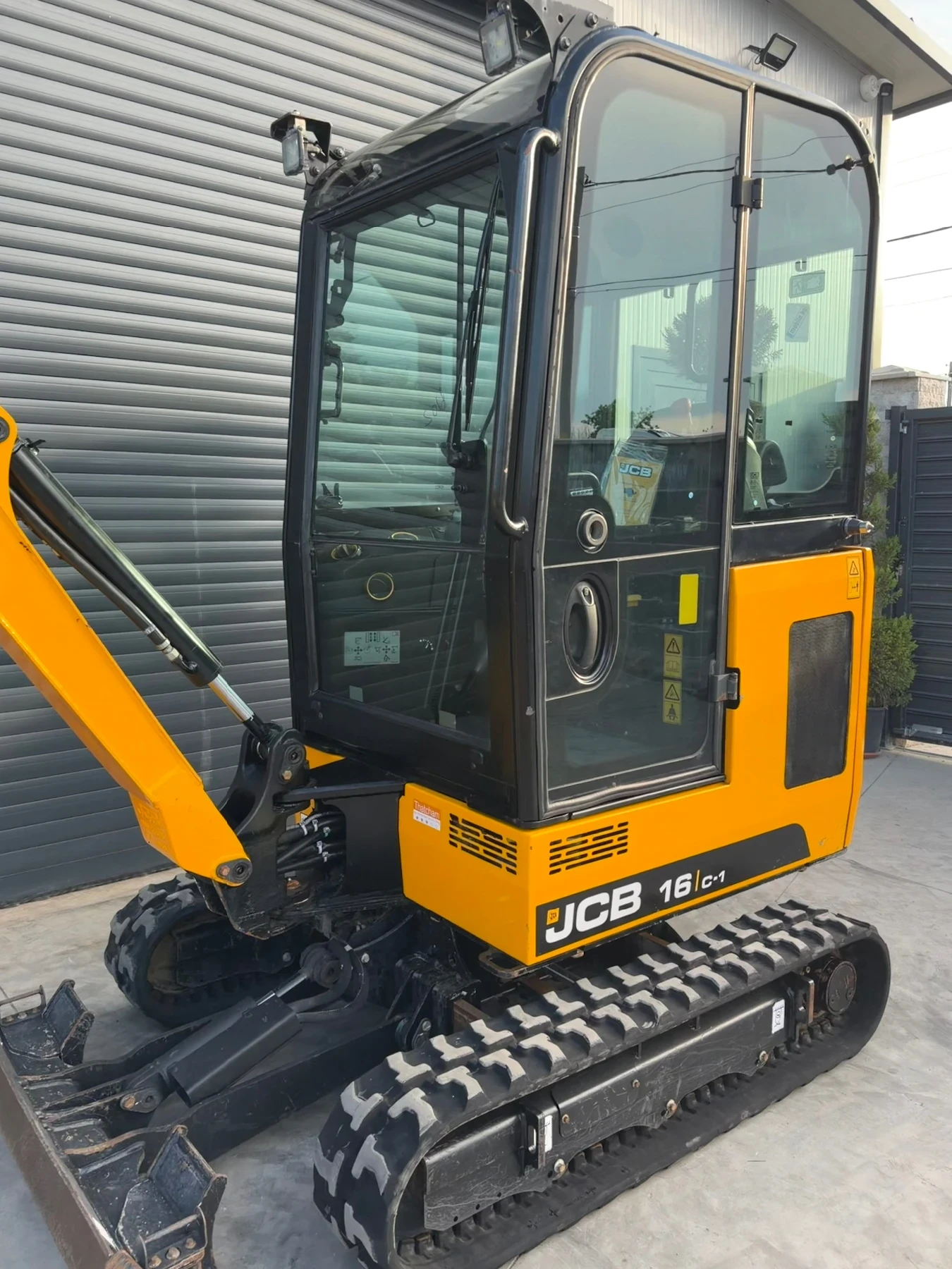 Багер JCB 16C 188мч. , снимка 9 - Индустриална техника - 54857825