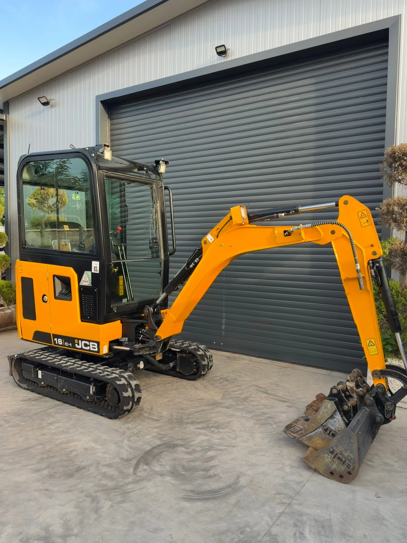 Багер JCB 16C 188мч. , снимка 2 - Индустриална техника - 54857825