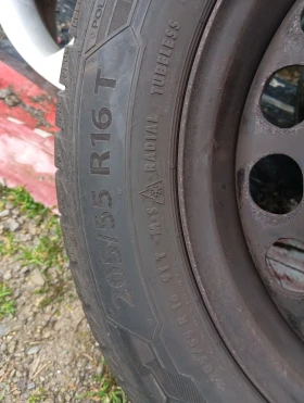 Гуми Зимни 205/55R16, снимка 16