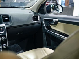 Volvo S60 4Х4 | T6 | КОЖА, МЪРТВА ЗОНА, ПАНО, ЦЕНА ДО БГ, снимка 10