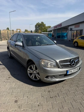 Mercedes-Benz C 320, снимка 2