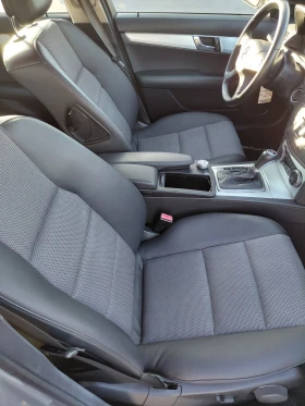 Mercedes-Benz C 180 Авангард/Автомат - 10400 лв. / 5317.44 € - 91956220 10