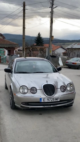 Jaguar S-type 