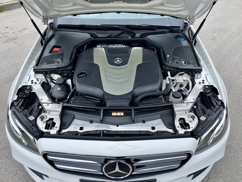Mercedes-Benz E 350 AMG-Line* 4Matic* Airmatic* Full* 9G-Tronic* , снимка 16 - Автомобили и джипове - 44236991