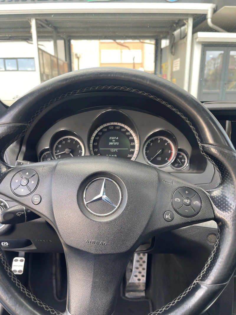 Mercedes-Benz E 250, снимка 8 - Автомобили и джипове - 47315347