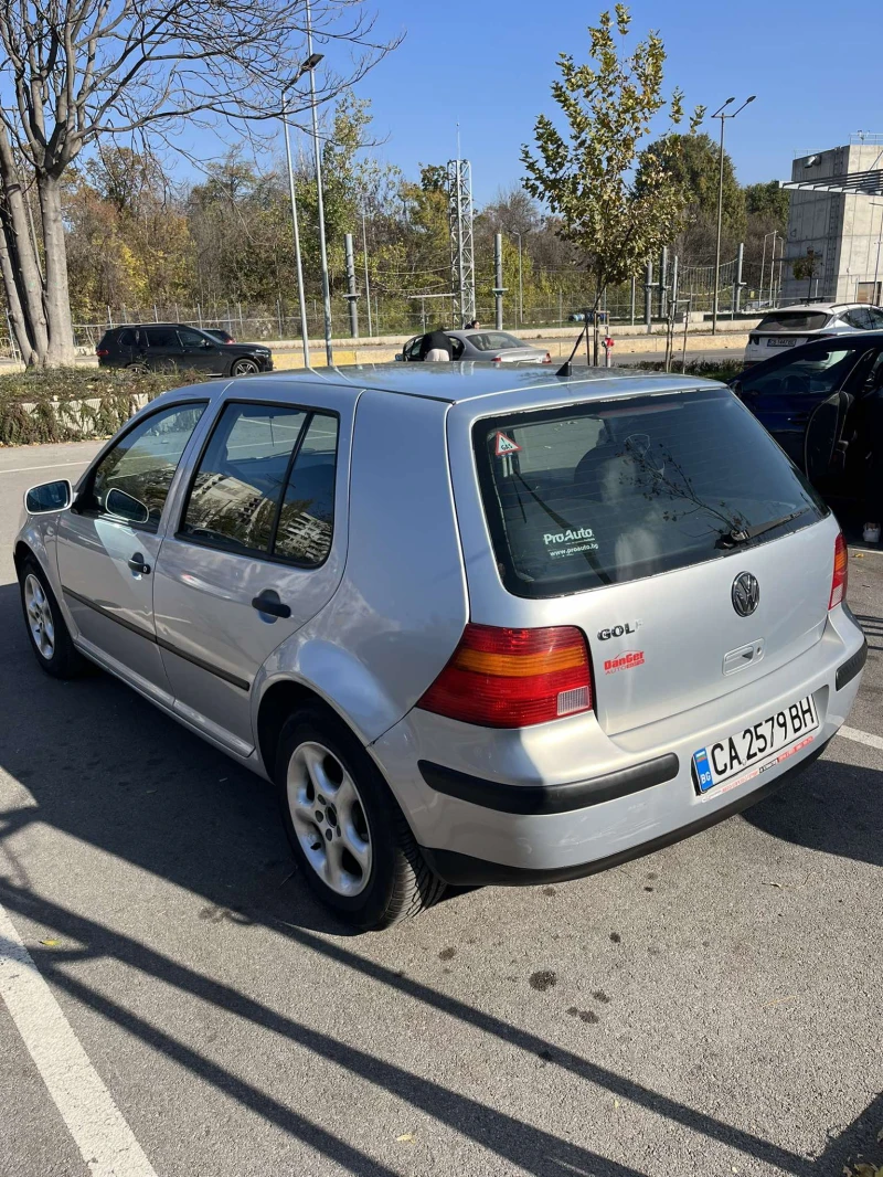 VW Golf 1.4, снимка 12 - Автомобили и джипове - 48029789