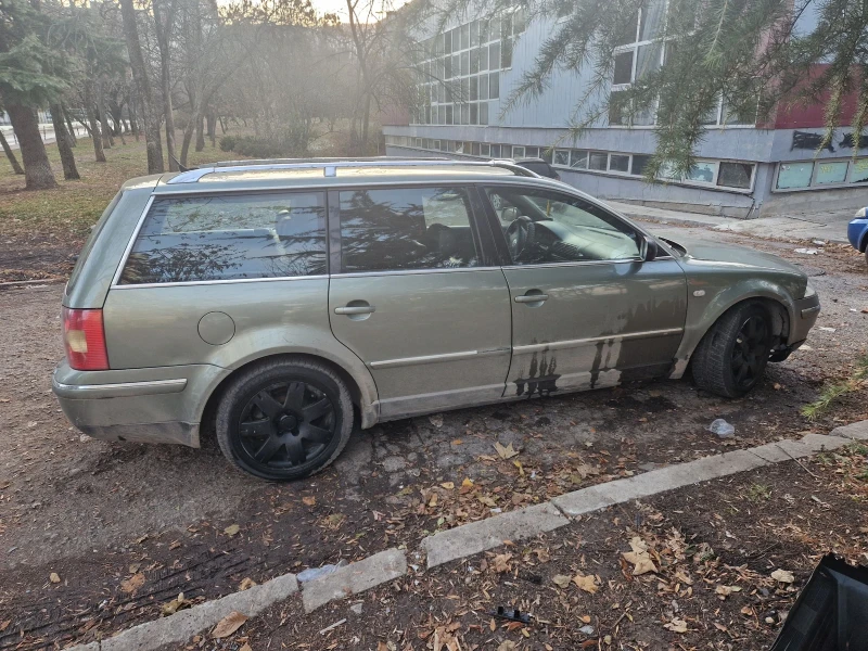 VW Passat 4 motion 1.9 2003 , снимка 7 - Автомобили и джипове - 48094499