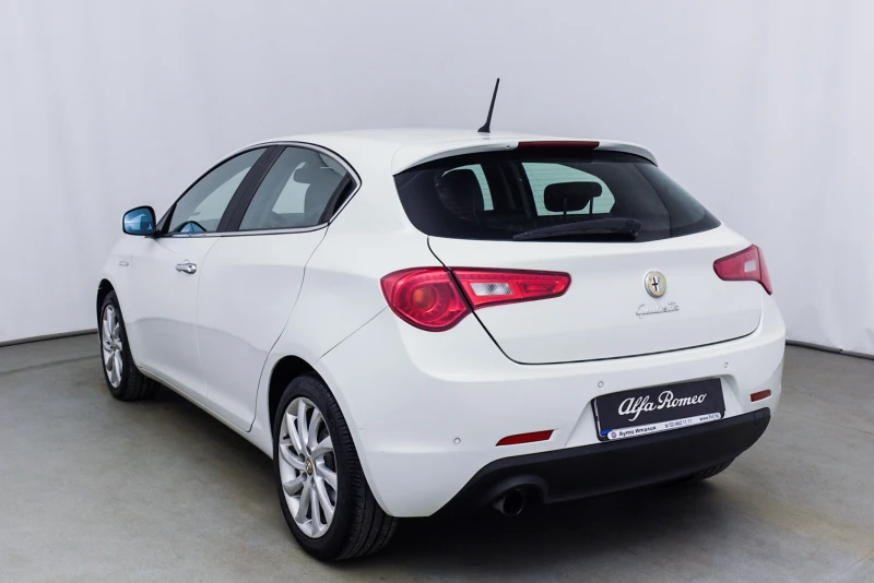 Alfa Romeo Giulietta 1.4 170hp BVA E5, снимка 7 - Автомобили и джипове - 48111919